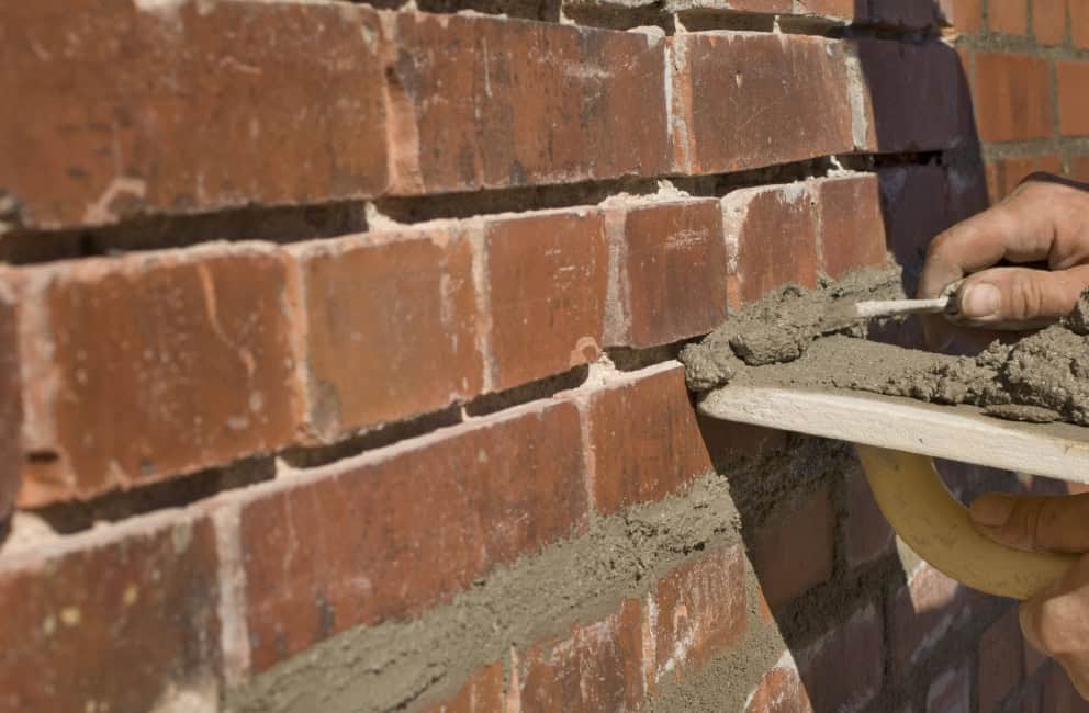 diy pointing brickwork vs repointing professionals – pros and cons