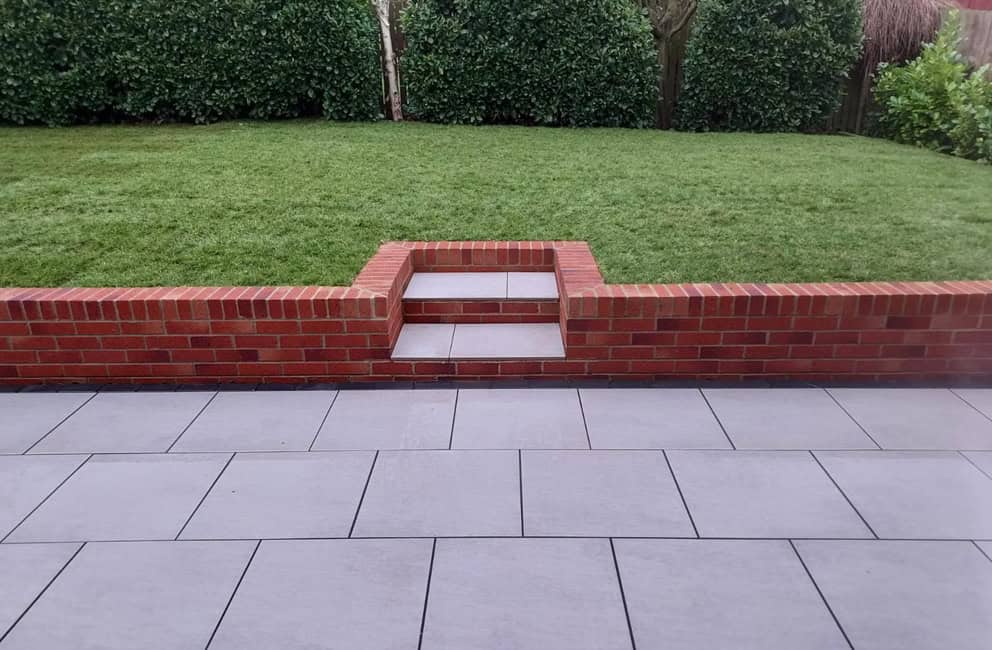 beautiful garden ideas for every size and style