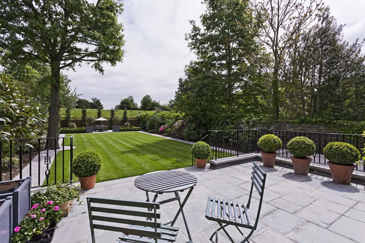 garden renovation ideas to transform your outdoor space